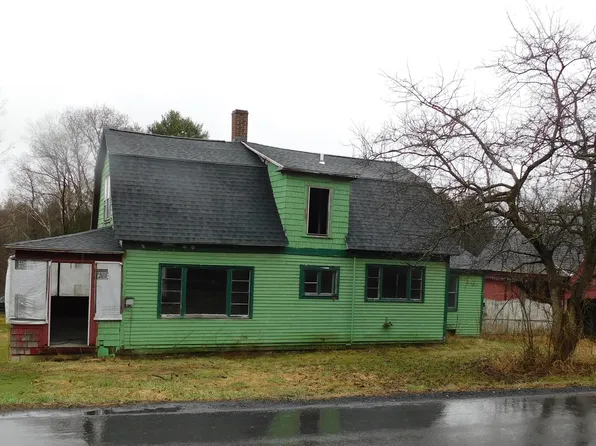 364 South Street, Springfield, VT 05156