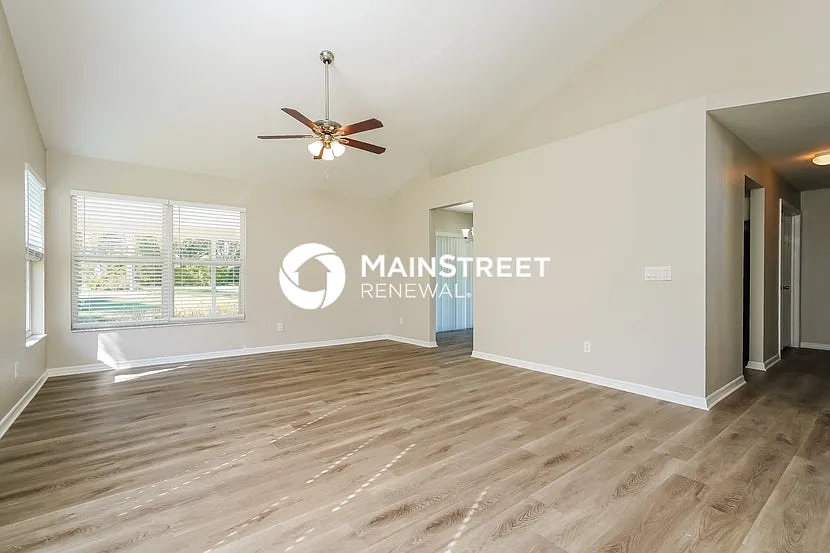 9131 Buttercup Ct — Photo 3