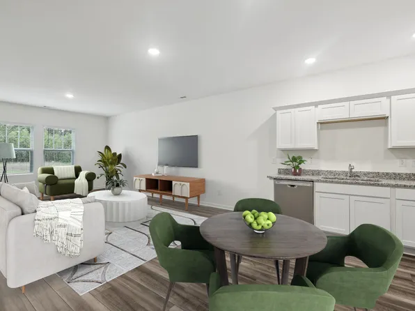 3020 Fulong Dr, Durham, NC 27704