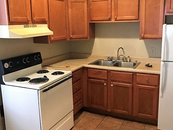 2nd image of 3246 Nebraska Ave #1ST