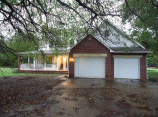 1201 Willow Springs Rd, Ponca City, OK 74601