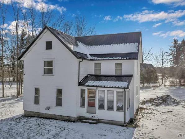 11405 Tonawanda Creek Rd, Akron, NY 14001