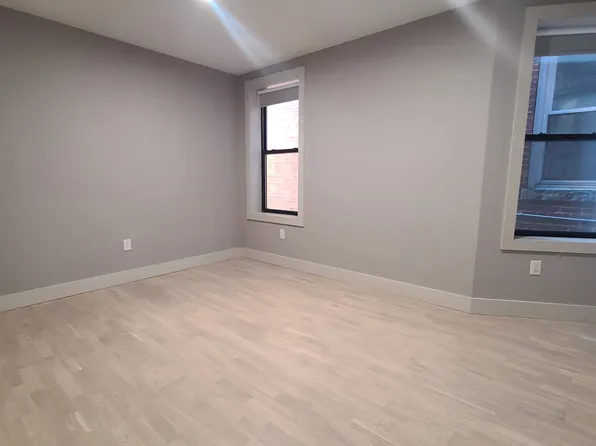 21 65th Street image 7 of 17