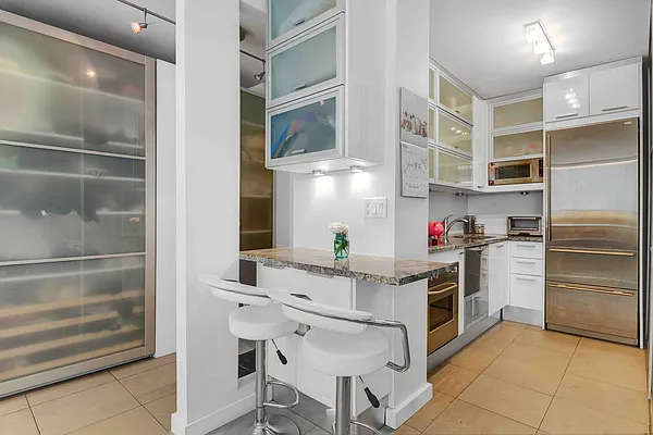 403 East 62nd Street #2D in Lenox Hill, Manhattan | StreetEasy