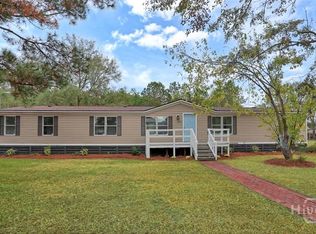 302 Mockingbird Dr, Springfield, GA 31329