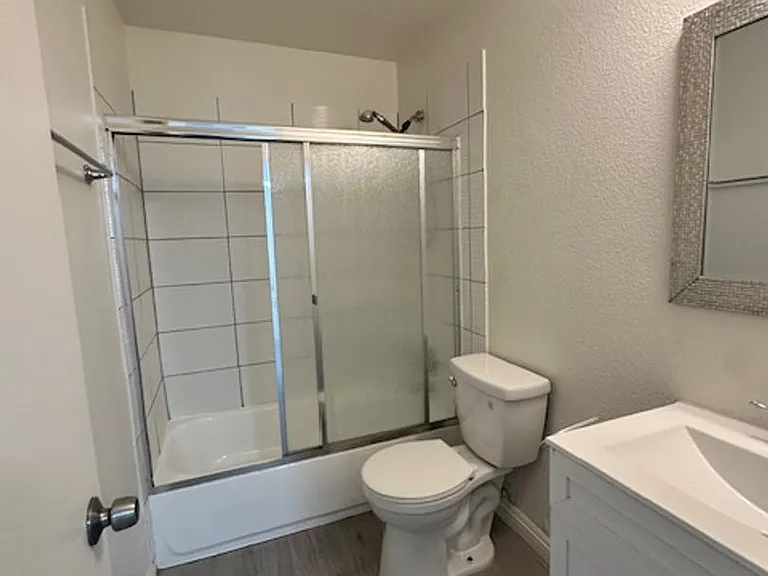 2121 Oceanus Ln — Photo 9