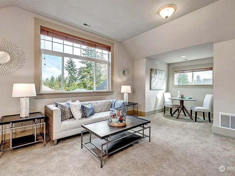 16637 NE 40th Ct — Photo 9