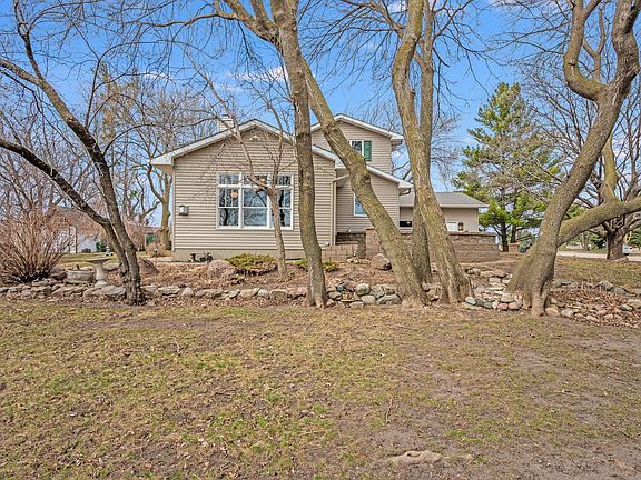 4th image of 805 Hengen St
