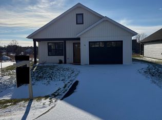 36 Reddin Hts, Stratford, PE C1B1Z3