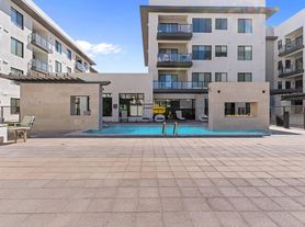 7300 E Earll Dr, Scottsdale, AZ