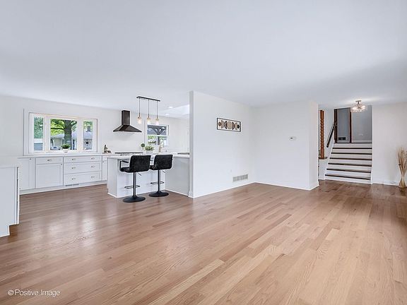 5th image of 7724 Knottingham Ln