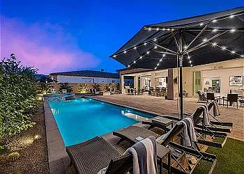 4 bed, 4154 sqft, $16,000 — Photo 2