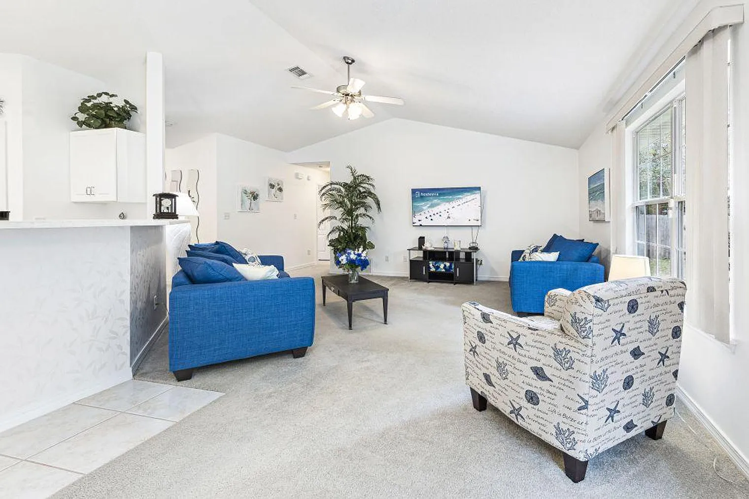 3 bed, 2.0 bath, 1496 sqft, $3,990 — Photo 4