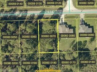 3401 53rd St W, Lehigh Acres, FL 33971