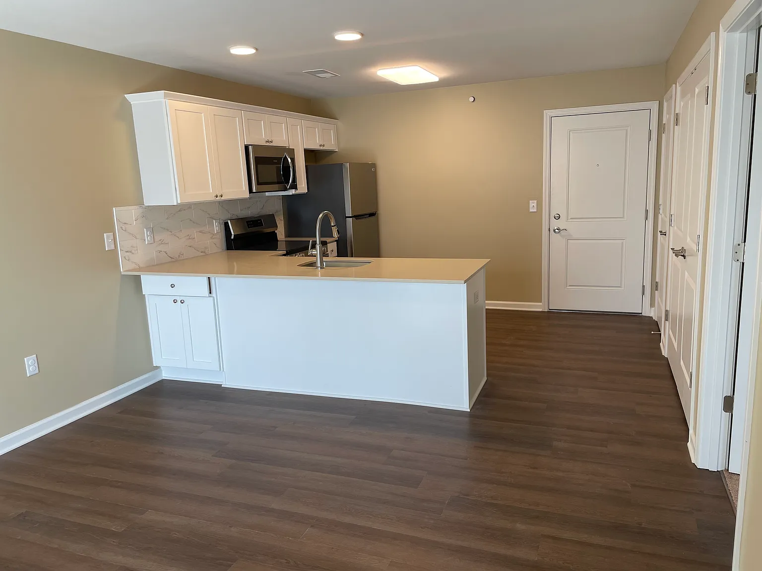 1 bed, 680 sqft, $1,245 — Photo 4