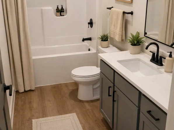 302 6th St #201, Glenwood, IA 51534