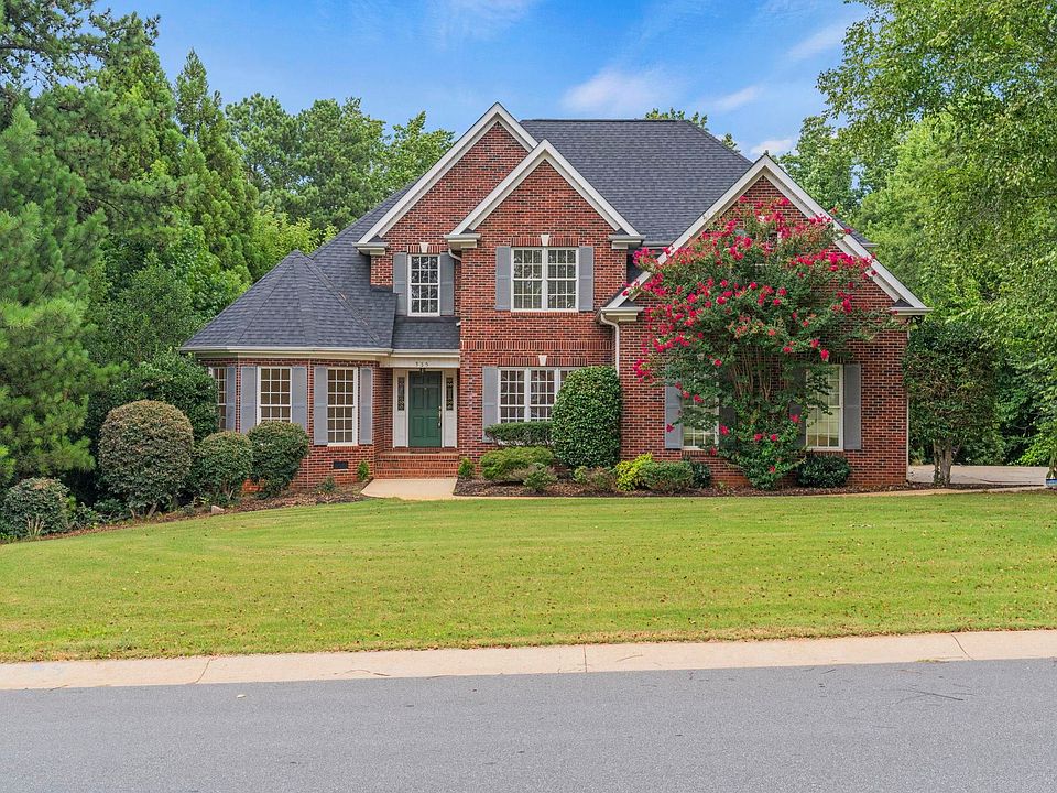 1st image of 335 Benford Dr