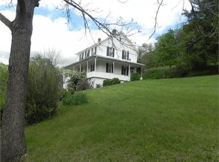 38400 Straightfork Rd, Graysville, OH 45734