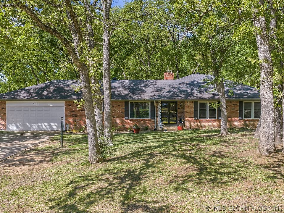 1st image of 2321 Cloverleaf Pl