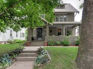 2323 Hanscom Blvd, Omaha, NE 68105