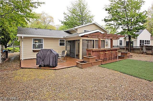 Outdoor Bar and deck