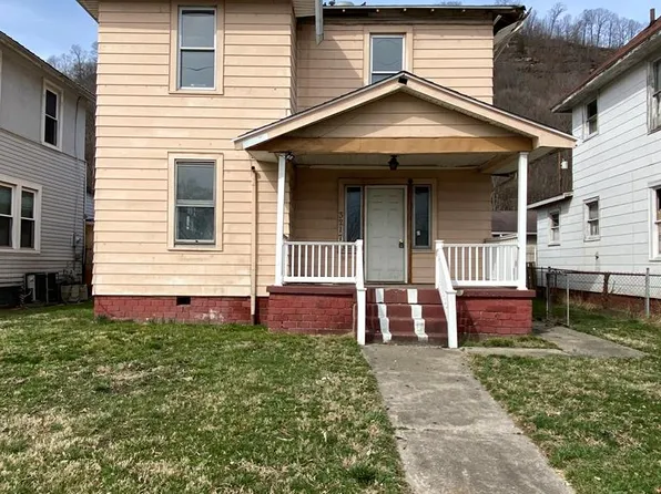 3217 Rhodes Ave, New Boston, OH 45662