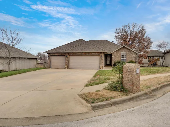 604 E Sugarmill Court, Ozark, MO 65721