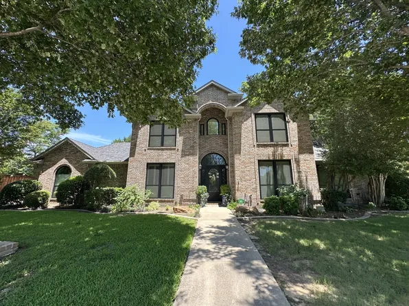 926 Ashland Ct, Mansfield, TX 76063