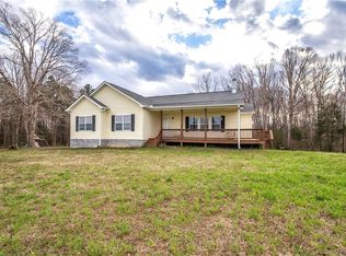 3949 Hungarytown Rd, Blackstone, VA 23824