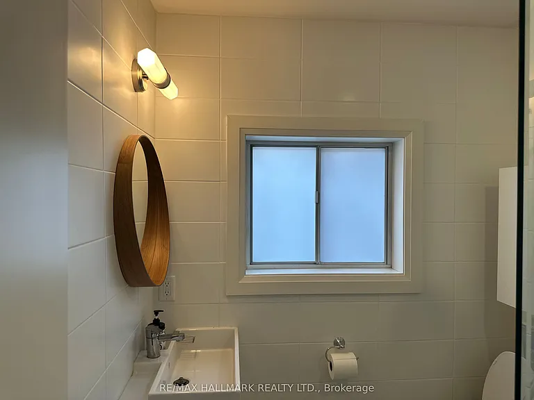 595 Saint Clair Ave W #16 — Photo 18