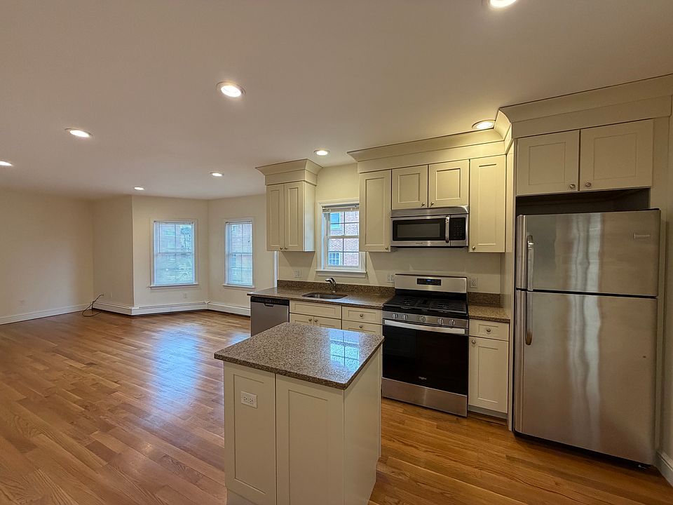 1st image of 222 Massachusetts Ave