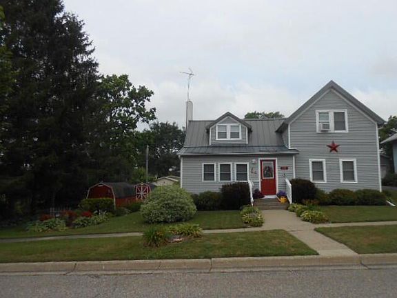 2nd image of 721 FIELD AVENUE