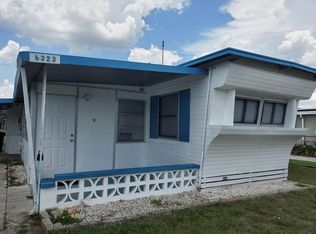 6323 New York St, Zephyrhills, FL 33542