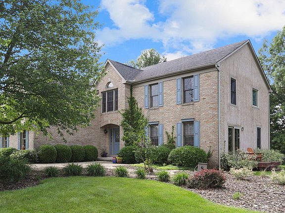 2nd image of 7239 Fox Lake Dr