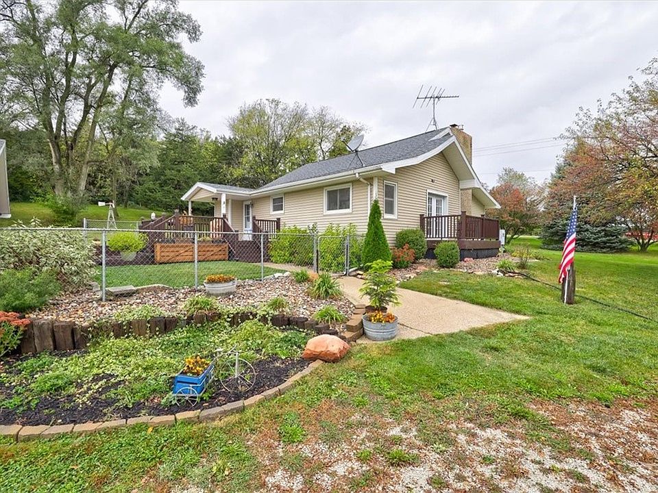 1534 120th St, Earlham, IA 50072 Zillow