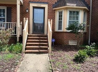 1869 Volvo Pkwy, Chesapeake, VA 23320