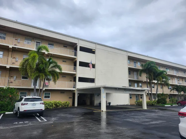 2600 NE 1st Lane #402, Boynton Beach, FL 33435
