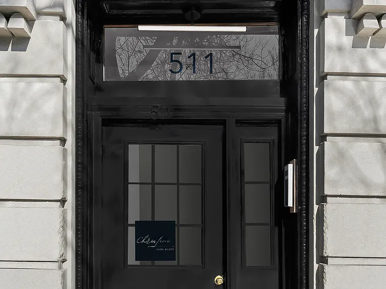 511 9th St #5 — Photo 9