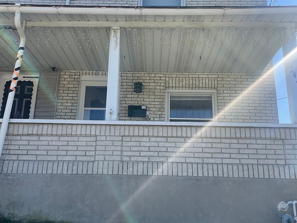 1st image of 244 W 26th St