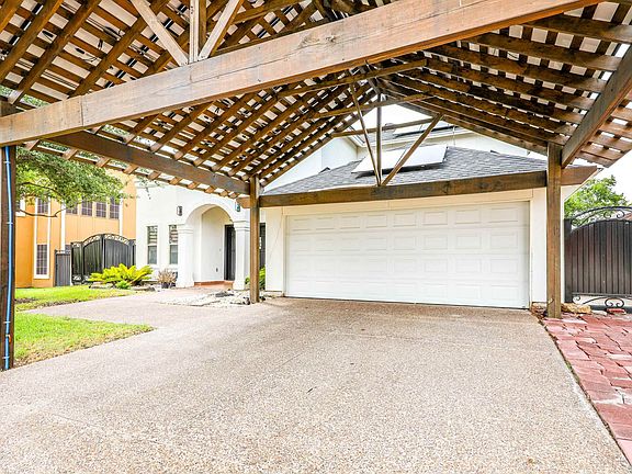 4th image of 1238 Whisper Hill Dr