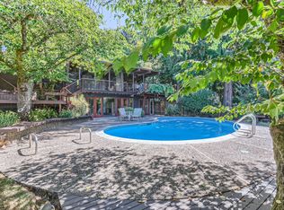 12425 68th Ave NE, Kirkland, WA 98034