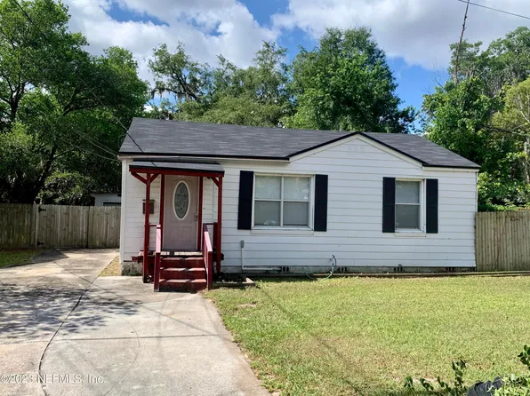 2120 Kingswood Rd, Jacksonville, FL 32207
