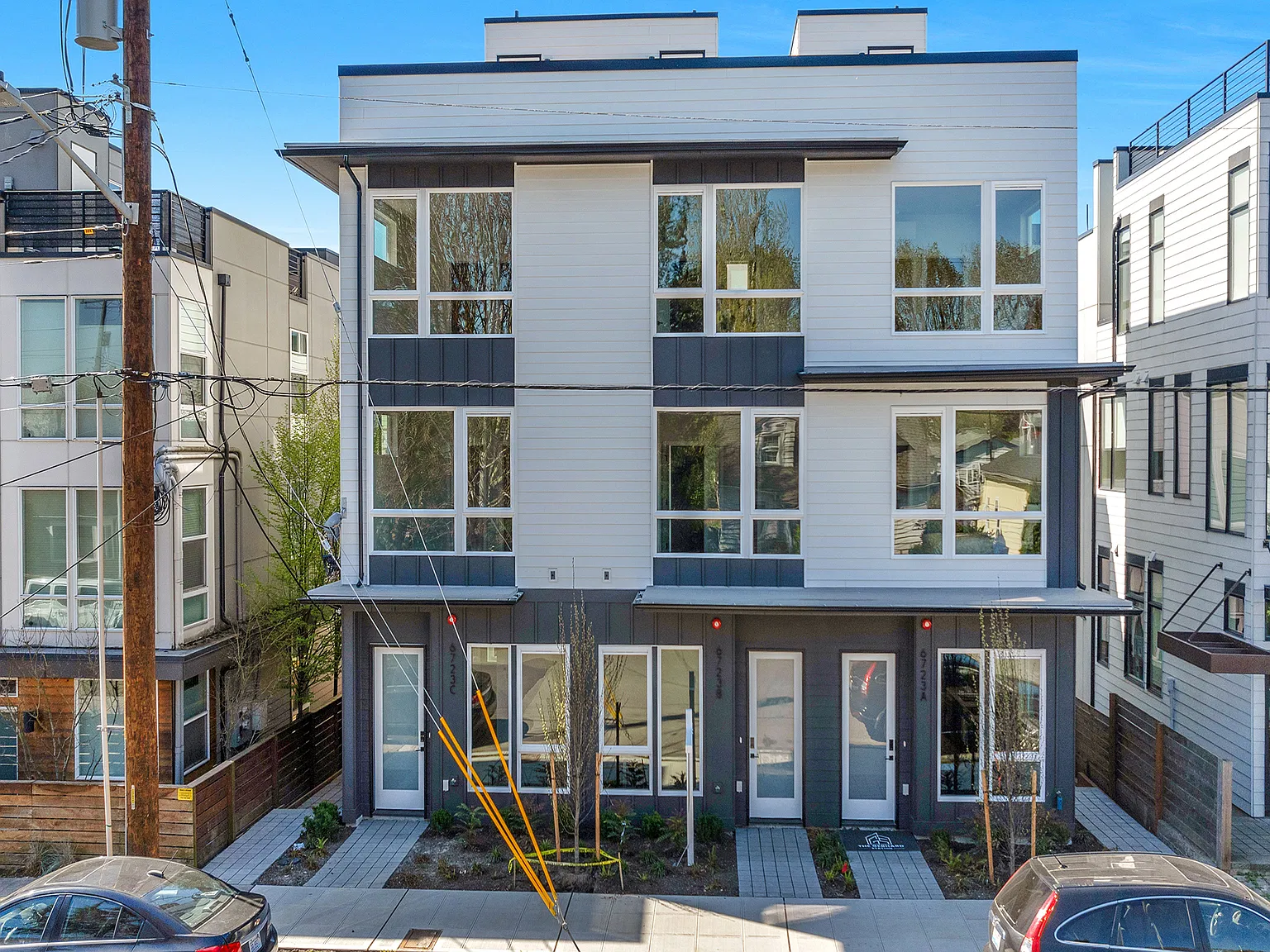 2 bed, 1050 sqft, $2,900 — Photo 3