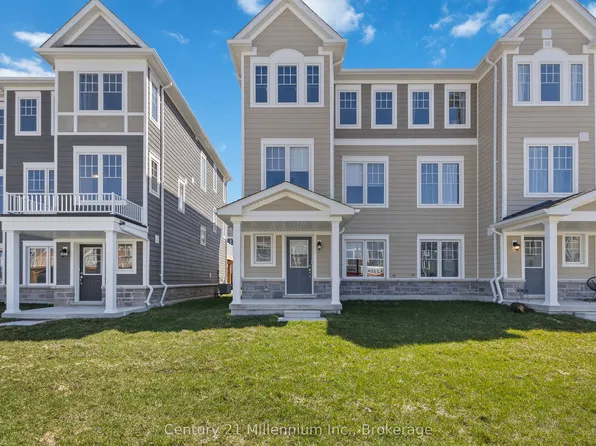 93 Surf Dr, Wasaga Beach, ON L9Z 0L2