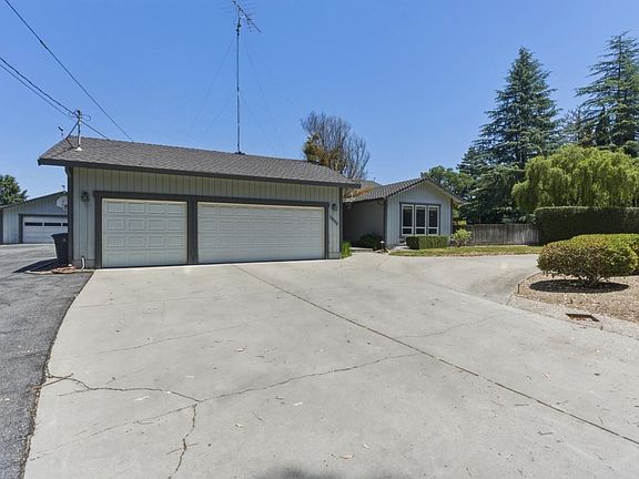 4th image of 1660 Sunnyslope Rd