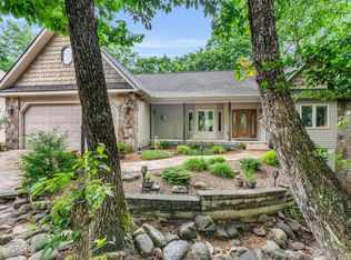 150 Mountain View Dr, Fairfield Glade, TN 38558