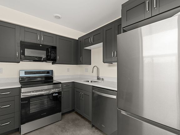 3rd image of 3316 Luna Ave #1
