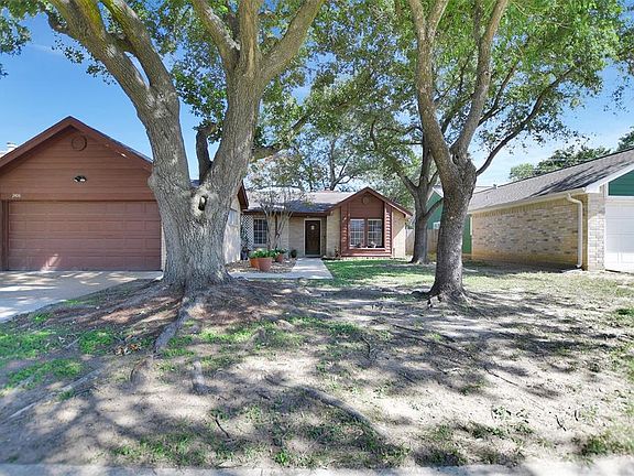 2nd image of 2406 Sand Plum Drive