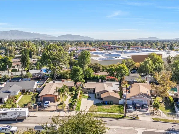 11200 Amestoy Ave, Granada Hills, CA 91344