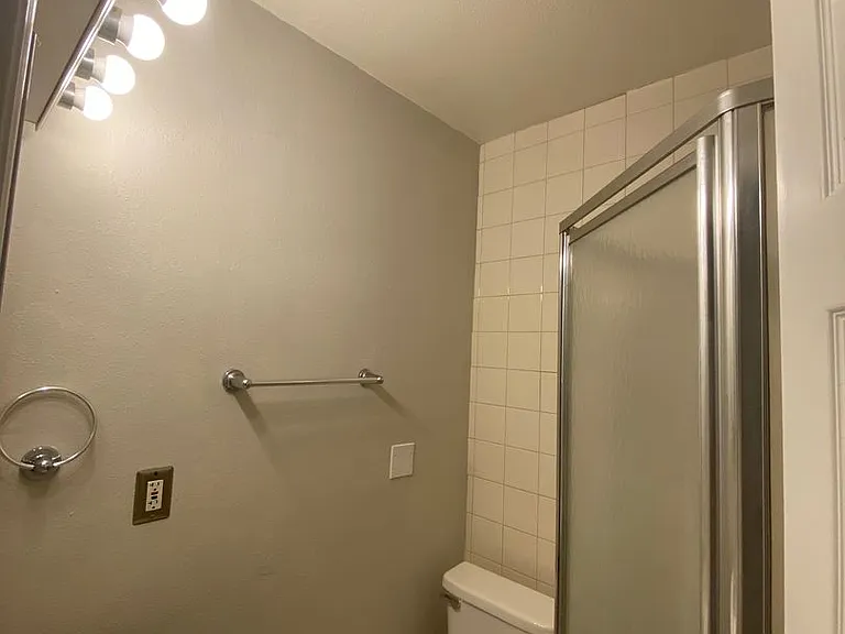 1421 Ridgecrest Rd — Photo 13